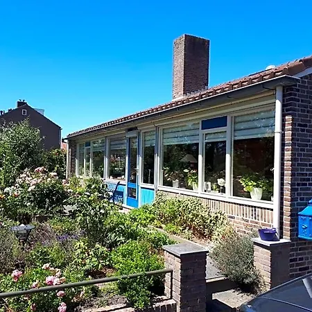 De Blauwe Tulp Bed and Breakfast