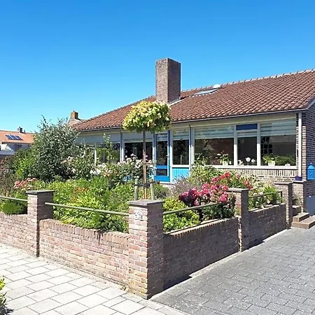 De Blauwe Tulp Bed and Breakfast Noord-Scharwoude