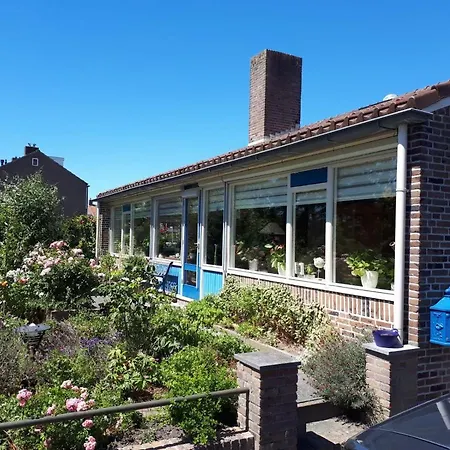 De Blauwe Tulp Frühstückspension Noord-Scharwoude